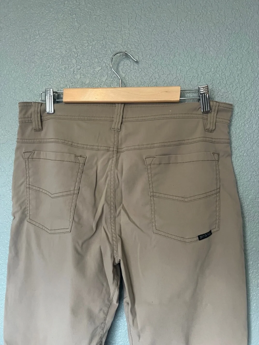 PrAna Brion Slim-Fit Pant in Sandbar 33WX32L EUC